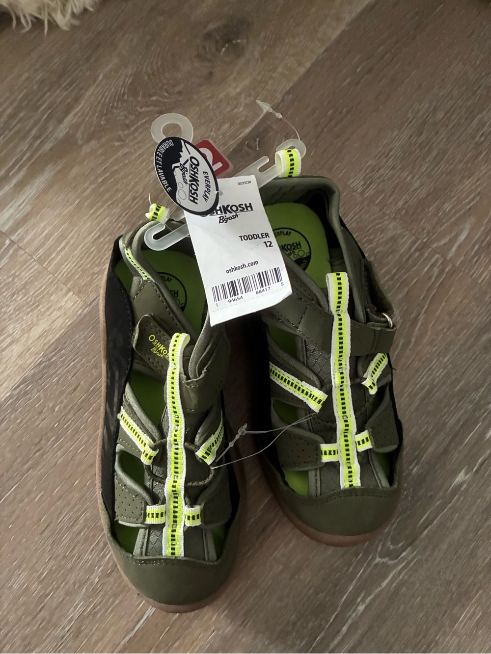 OshKosh B'gosh Olive Green Sandals with Neon Yellow Accents with tags!